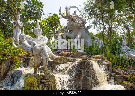 SAMUT PRAKAN, Thaïlande, mars, 6, 2017 - Le Ramayana dans l'ancien jardin du Parc de la ville, Muang Boran, province Samut Prakan, Thaïlande Banque D'Images