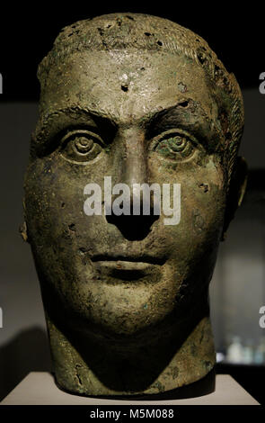 Nœud gordien III (225-244). Empereur Romain. Buste en bronze probablement de Nœud Gordien III. Musée romain-germanique. Cologne. L'Allemagne. Banque D'Images