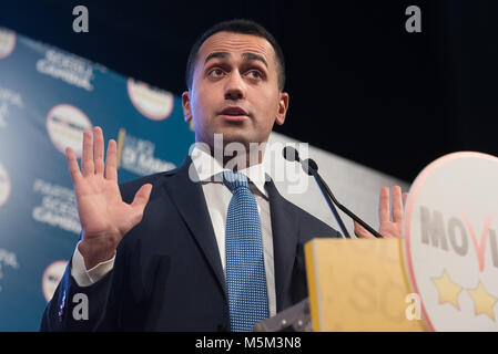 Caserta, Luigi Di Maio premier candidat pour le mouvement 5 étoiles pour les élections à venir le 4 mars 2018. 22/02/2018, Caserte, Naples Banque D'Images