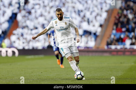 Barcelone, Espagne. Feb 24, 2018. Karim Benzema (Real Madrid) au cours de la match de la Liga entre le Real Madrid et le Deportivo Alavés SAD au stade Santiago Bernabéu. Credit : M  Haiti 18021800573.jpg Images/SOPA/ZUMA/Alamy Fil Live News Banque D'Images