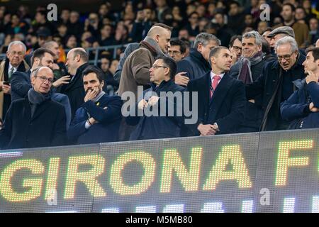 Espagne - 24 février : Roger Torrent, Delfi Geli et Josep Maria Bartomeu pendant le match entre le FC Barcelone contre Girona FC, pour le cycle 25 de la Liga Santander, joué au Camp Nou le 24 février 2018 à Barcelone, Espagne. (Crédit : Mikel Trigueros / Urbanandsport / Presse Presse Cordon Cordon) Banque D'Images