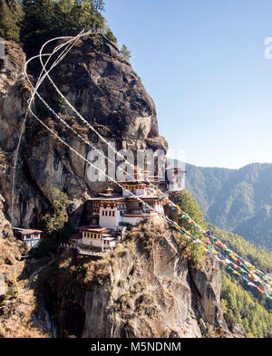 Monastère de Taktsang Palphug Tiger's Nest Temple Building Banque D'Images