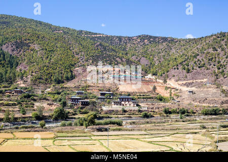 Thimphu, Bhoutan. Campagne entre Thimphu et Paro. Banque D'Images