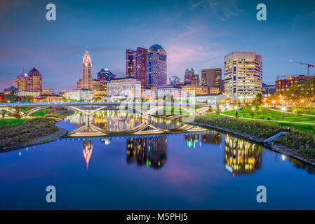 Columbus, Ohio, USA Skyline sur la rivière Scioto. Banque D'Images