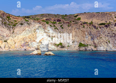 Littoral, Grèce, Milos, mer, plage, Bay, île, rochers, tourisme, paysage, emerald, ocean, belle, littoral, falaise, visiter, extérieur, l'eau, l'picturesqu Banque D'Images