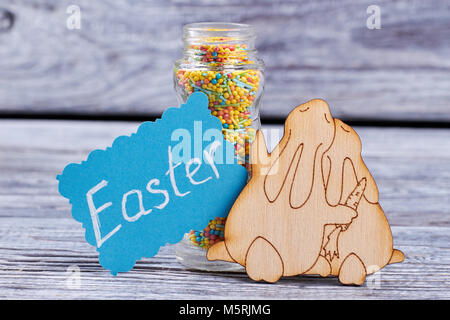 Carte de pâques lapins et de contreplaqué. Banque D'Images