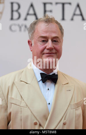 L'acteur Owen Teale pose pour une photo à la 26e Académie britannique Cymru Awards tenue à St David's Hall le 8 octobre 2017 à Cardiff, Pays de Galles. Banque D'Images