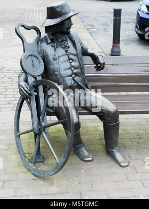 Une sculpture en bronze de Blind Jack Metcalf un célèbre xvie siècle route nationale de l'arpenteur dans sa ville natale du Nord Yorkshire Angleterre Royaume-uni Knaresborough Banque D'Images