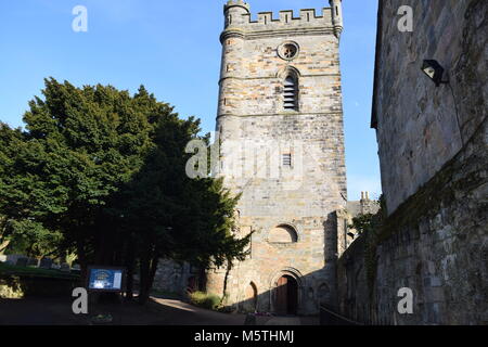 'Culross' 'ancienne capitale de l'Ecosse' 'abbaye' 'Château' 'historique' 'Saint mungo' 'Saint kertigen' 'pavés' Banque D'Images