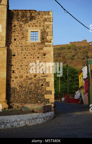 Ruines de l'ancienne cathédrale, Cidade Velha, l'île de Santiago, Cap-Vert Banque D'Images