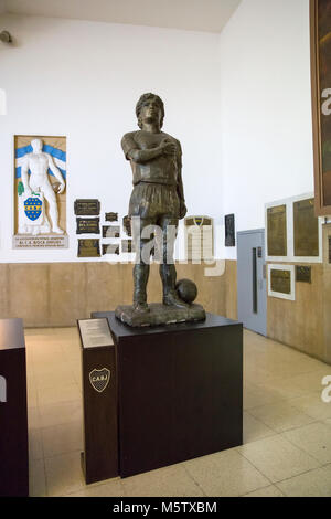 BUENOS AIRES, ARGENTINE - le 20 janvier 2018 : Maradona statue du site Musée de la Pasion Boquense à La Boca, Buenos Aires, Argentine. C'est musée consacré Banque D'Images