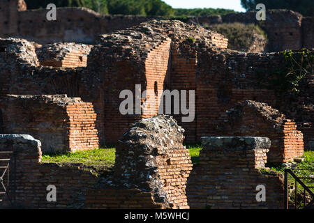 Ruines romaines sur la colline du Palatin, Rome, Latium, Italie. Banque D'Images