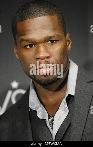 Curtis '50 Cent' Jackson lance son nouveau Cologne 'Power By 50 Cent' chez Macy's à Los Angeles le 11 novembre 2009. Banque D'Images