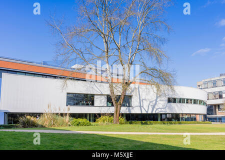 Arrière de l'édifice de la bibliothèque Hartley - une extension moderne - sur campus Highfield en février 2018, l'Université de Southampton, England, UK Banque D'Images