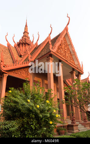 Entrée du Musée National du Cambodge, Phnom Penh, Cambodge Asie Banque D'Images