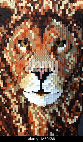 Tête de Lion, homme, faite à partir de Lego. Banque D'Images