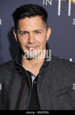 Los Angeles, USA. Feb 26, 2018. L'acteur Jay Hernandez assiste à la première mondiale du Disney's' 'une ride dans le temps" au El Capitan Theatre Le 26 février 2018 à Los Angeles, Californie. Photo de Barry King/Alamy Live News Banque D'Images