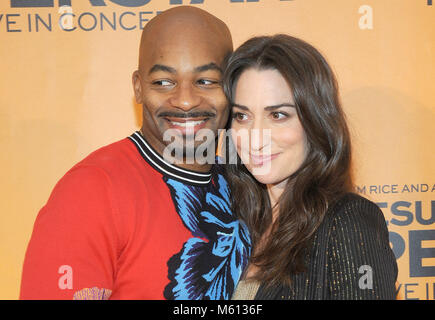 New York, NY, USA. Feb 27, 2018. Brandon Victor Dixon et Sara Bareilles assiste à NBC's 'Jesus Christ Superstar' Appuyez sur la Princesse à l'église St Paul l'Apôtre le 27 février 2018 à New York. Crédit : John Palmer/media/Alamy Punch Live News Banque D'Images