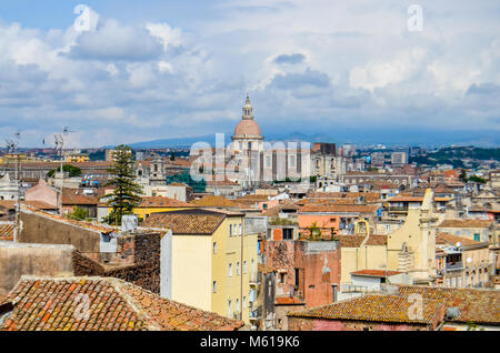 Belle vue sur les toits de Catane en Sicile Banque D'Images
