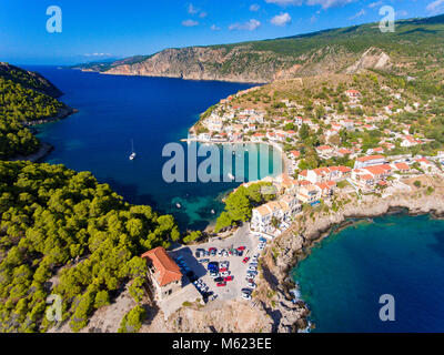 Vue aérienne du Village d'Assos Céphalonie panorama Banque D'Images