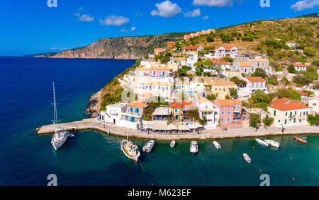 Vue aérienne du Village d'Assos Céphalonie panorama Banque D'Images