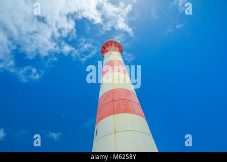 Moore iconique Lighthouse Point sur ciel bleu à Geraldton, Australie occidentale. Historique La tour d'acier est construit en 1878. Copier l'espace. Banque D'Images