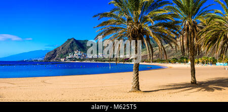 Superbe plage Playa de Las Teresitas, Tenerife island,Espagne. Banque D'Images