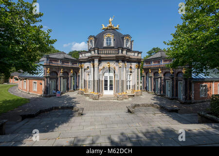 Le Temple du Soleil, le nouveau Palais, l'Ermitage (Ermitage), Bayreuth, dans un parc historique datant de 1715 Banque D'Images