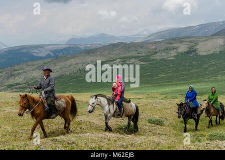 La vie Tsaatan, gardien de rennes, Tsaaganuur, Mongolie Banque D'Images