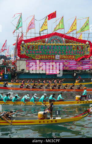 Dragon Boat Race, de Shau Kei Wan, Hong Kong Island, Hong Kong, Chine Banque D'Images