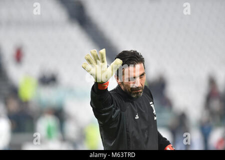 Turin, Italie. 28 Février, 2018. Gianluigi Buffon (Juventus),au cours de la Juventus contre l'Atalanta Coppa Italia, demi-finale, au Stade Allianz le 28 février 2018 à Turin, Italie. Crédit : Antonio Polia/Alamy Live News Banque D'Images