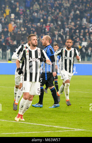 Turin, Italie. 28 Février, 2018. Code Pjanic (Juventus),au cours de la Juventus contre l'Atalanta Coppa Italia, demi-finale, au Stade Allianz le 28 février 2018 à Turin, Italie. Crédit : Antonio Polia/Alamy Live News Banque D'Images