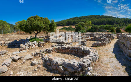 Photos et images de l'extérieur des ruines préhistoriques ronde de Palmavera village nouragique site archéologique, l'âge du Bronze (1500 avant J.-C.), Alghero, Sar Banque D'Images