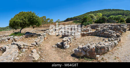 Photos et images de l'extérieur des ruines préhistoriques ronde de Palmavera village nouragique site archéologique, l'âge du Bronze (1500 avant J.-C.), Alghero, Sar Banque D'Images