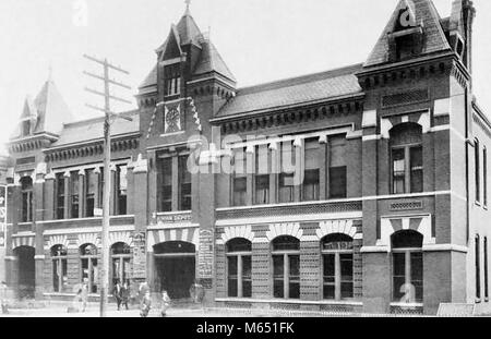 Chattanooga, Tennessee, USA. (Union Station) en 1915 et aujourd'hui démolie Banque D'Images