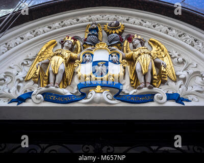 LONDRES, Royaume-Uni - 18 FÉVRIER 2018: Armoiries de la Worshipful Company of Tallow Chandlers à Dowgate Hill Banque D'Images