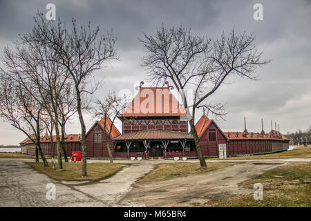 Lac Palic, en Voïvodine, Serbie : WOMEN'S LIDO (ZENSKI STRAND) un restaurant construit en 1912 sur le littoral du lac Palic Banque D'Images