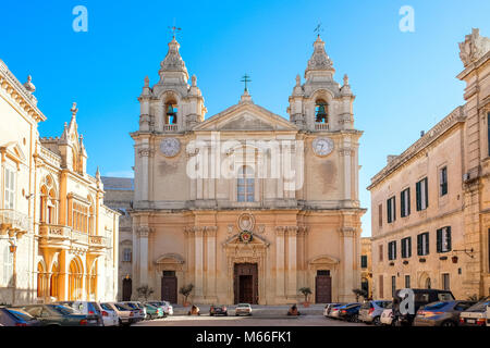 Également connu sous le nom de Mdina Medina - Malte. Vieux Centre-ville, célèbre cathédrale Banque D'Images