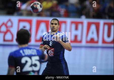 Cracovie, Pologne - le 21 janvier 2016 : Men's EHF Handball européen Russie EURO 2016 Cracovie Tauron Arena France - Bélarus o/p : Daniel Narcisse Banque D'Images