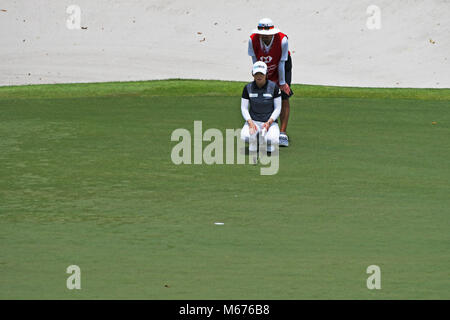 Singapour. 1er mars 2018. Ji Eun Hee de Corée du Sud est en concurrence au cours de la première ronde de l'ensemble HSBC Women's World Championship tournoi de golf à Singapour le 1 mars 2018. Credit : Puis Chih Wey/Xinhua/Alamy Live News Banque D'Images