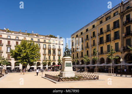 Placa de la Independencia à Gérone, Catalogne, Espagne Banque D'Images