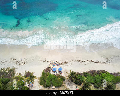 Half Moon Bay Beach, Antigua Banque D'Images