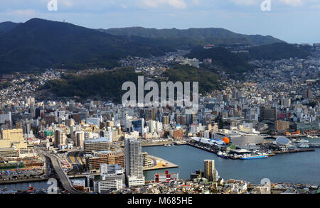 Sur la ville de Nagasaki comme vu du haut du mont Inasa. Banque D'Images