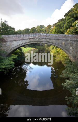 Twizel traversée de pont la rivière jusqu'à Northumberland, England, UK, Banque D'Images