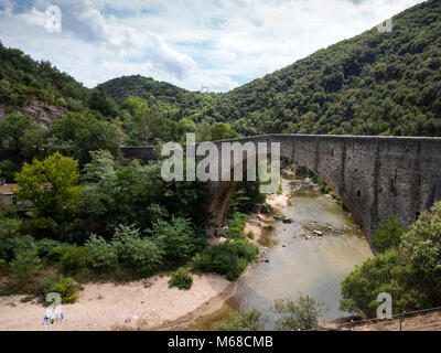 Pont sur le doux le Pont Grand Saint Jean de Muzois Ardèche Auvergne-Rhône-Alpes France Banque D'Images