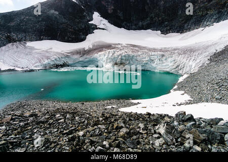 Glacier dans les montagnes de Norvège Banque D'Images