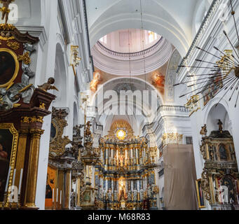 Minsk, Belarus - Août 06, 2016 : Intérieur de l'église. La Cathédrale de Saint François-Xavier, Grodno. Banque D'Images