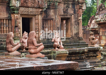 Banteay Srei, La Citadelle des femmes, ou près de Angkor Wat, au Cambodge. A été construit au 10e siècle. Banque D'Images