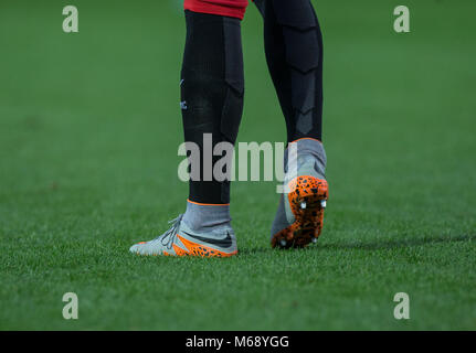 Gorka Guruzeta Athletic Club de Bilbao et bottes chaussettes au cours de l'U21 International Premier League Cup match entre Borussia Moenchengladbach et comportemen Banque D'Images