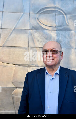 Prague, République tchèque. 06Th Mar, 2018. L'ancien cosmonaute Vladimir Remek pose au cours de l'entrevue pour l'agence de presse tchèque à Prague, en République tchèque, le 1 mars 2018. Photo : CTK Vit Simanek/Photo/Alamy Live News Banque D'Images